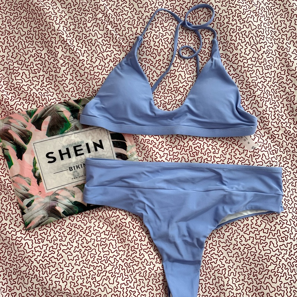 3 bikinis new never worn